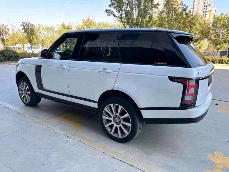 济宁16年路虎揽胜行政7