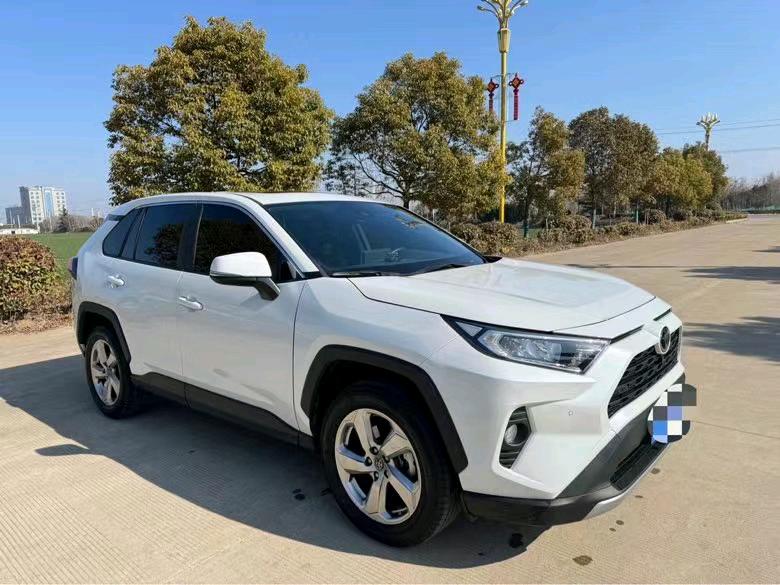 盐城22年丰田RAV4荣放2