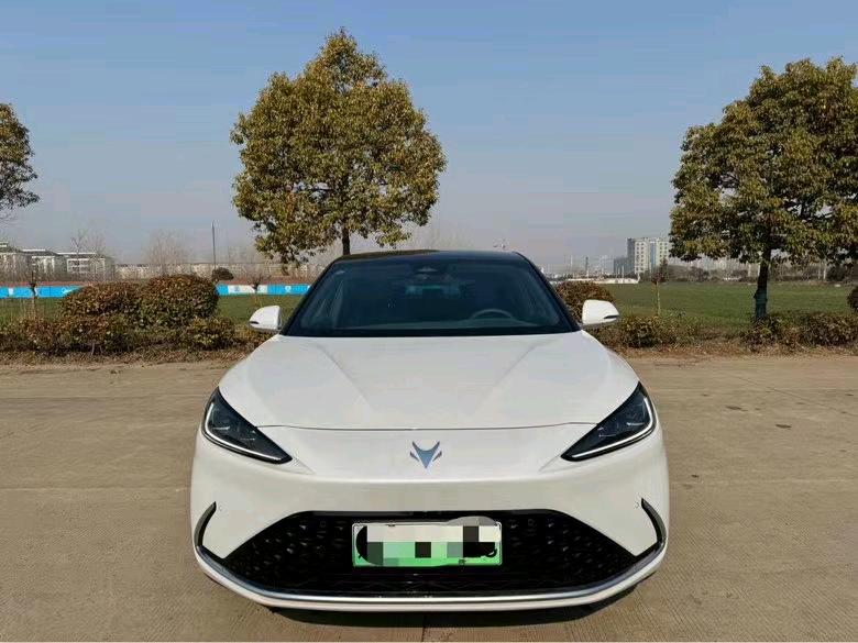 盐城23年极狐汽车阿尔法1