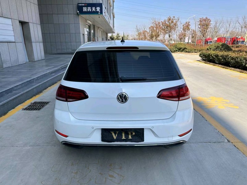 济宁19年大众高尔夫9