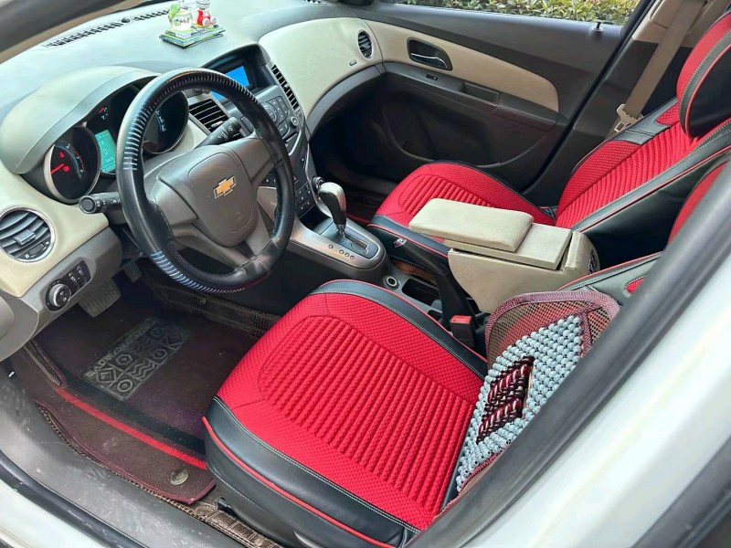 济宁16年雪佛兰科鲁兹4