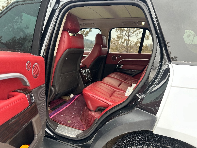 榆林14年路虎揽胜行政8