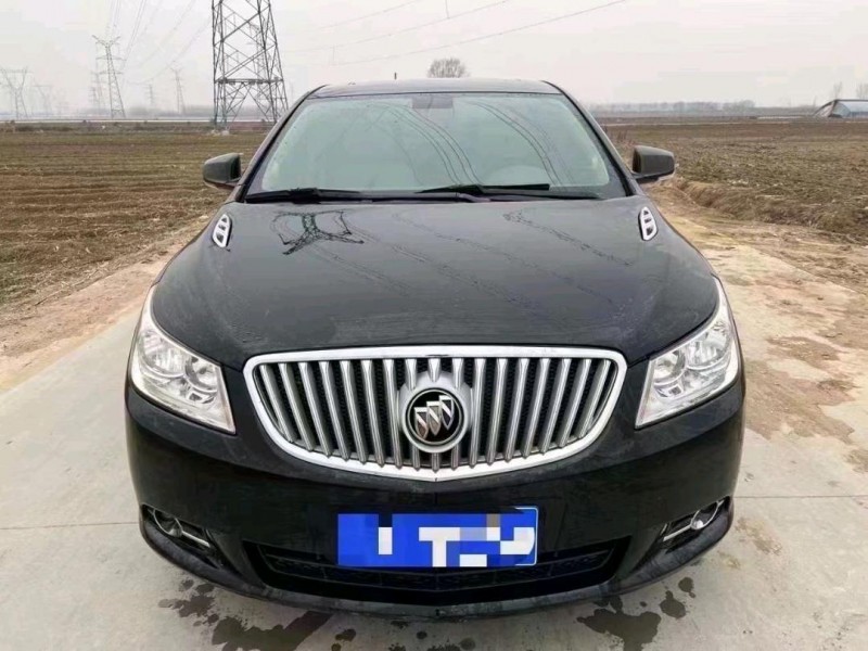 枣庄13年别克君越1