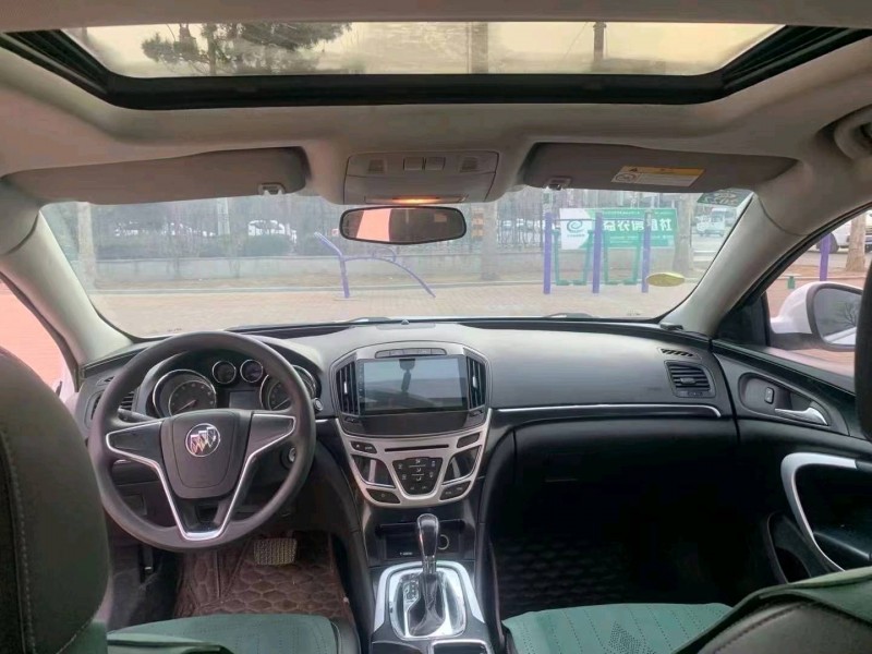 枣庄16年别克君威5