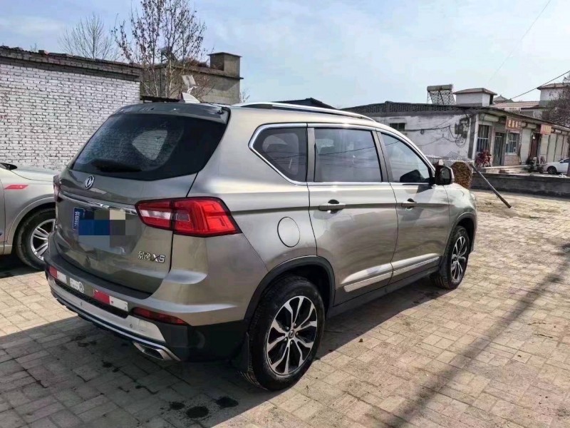 邯郸17年东风景逸7