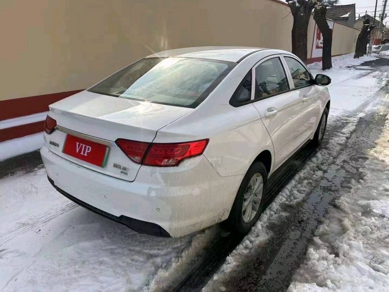 枣庄24年吉利帝豪EV4