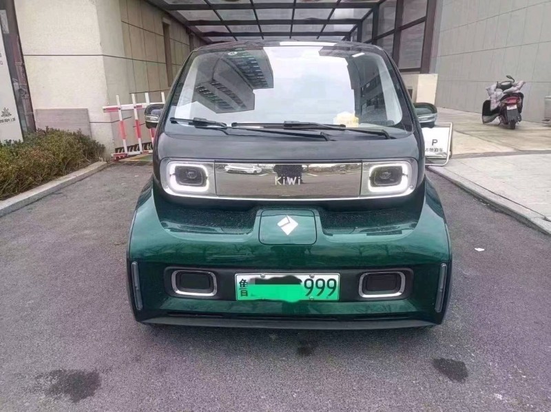 青島23年寶駿KIWI1