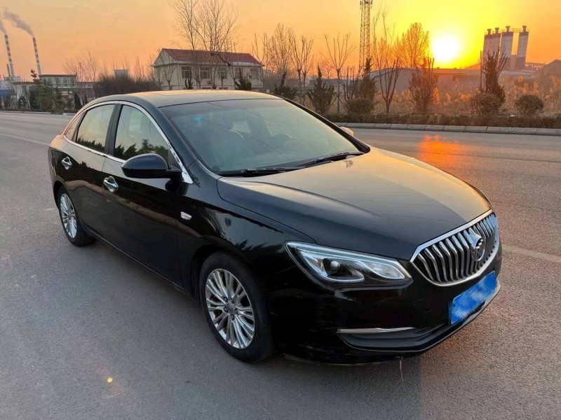 枣庄16年别克英朗2