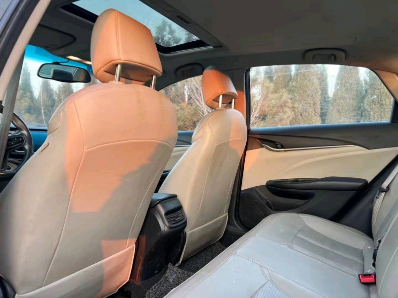 枣庄16年别克英朗4