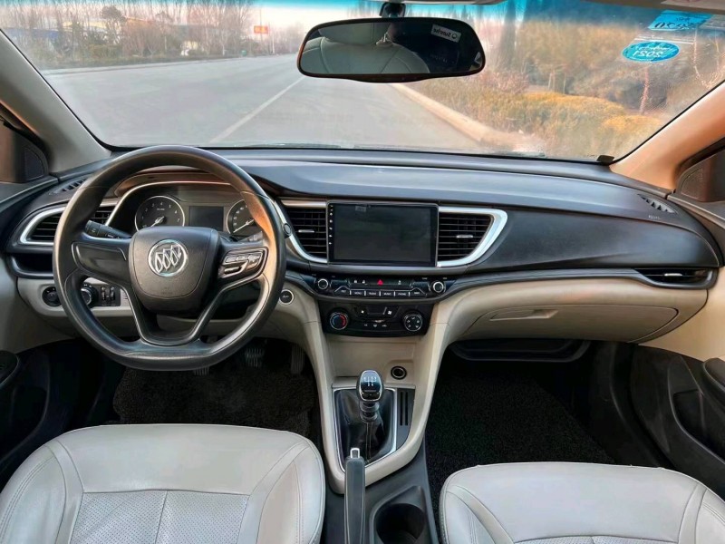 枣庄16年别克英朗5