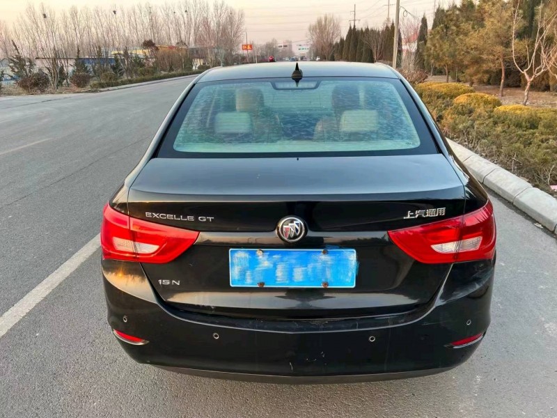 枣庄16年别克英朗8