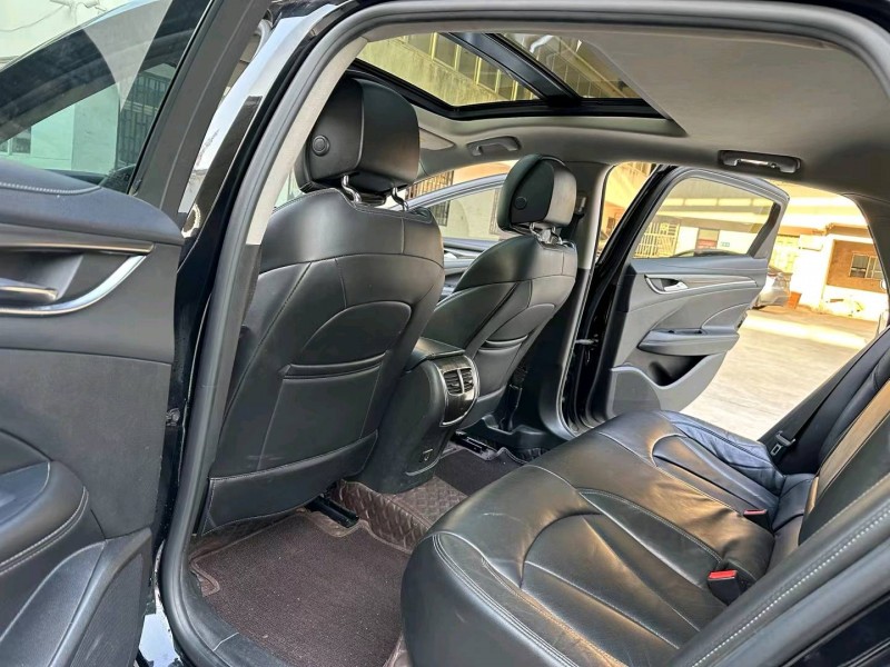 徐州18年别克君越8