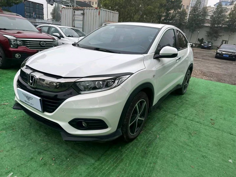 东营22年本田缤智8