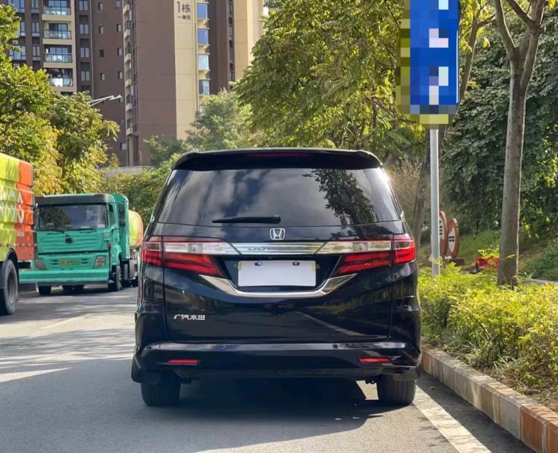 珠海15年本田奥德赛4