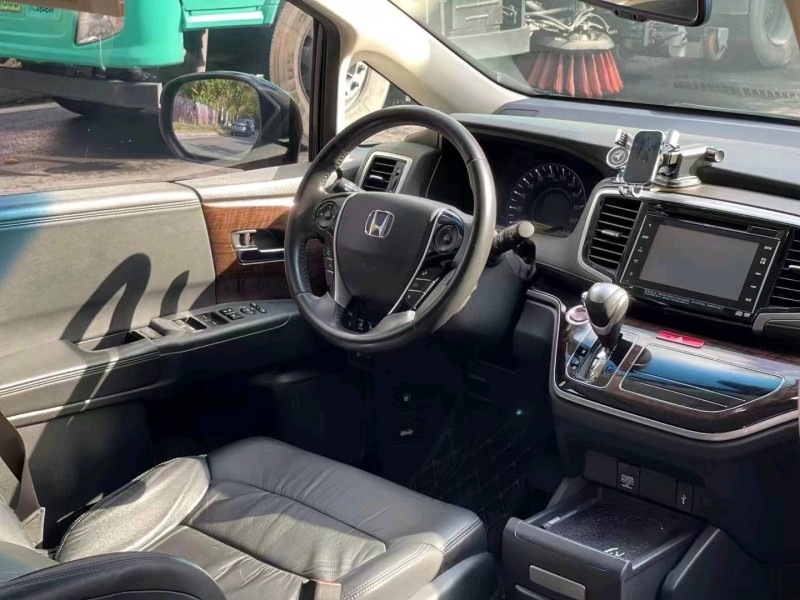 珠海15年本田奥德赛7