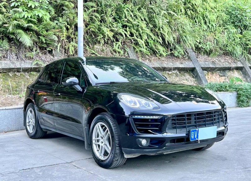 枣庄18年保时捷Macan4
