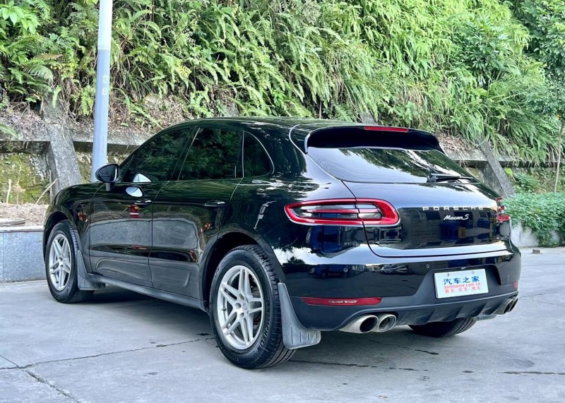 枣庄18年保时捷Macan5