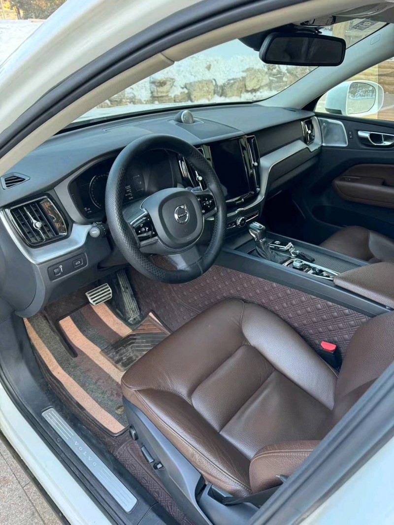 邢台18年沃尔沃XC604