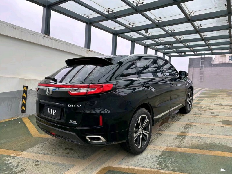 盐城19年本田URV8