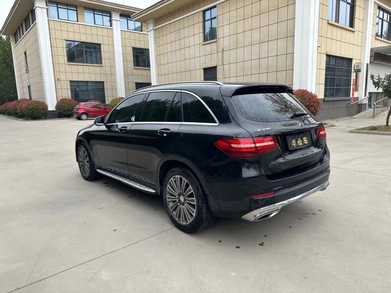 济宁17年奔驰GLC5