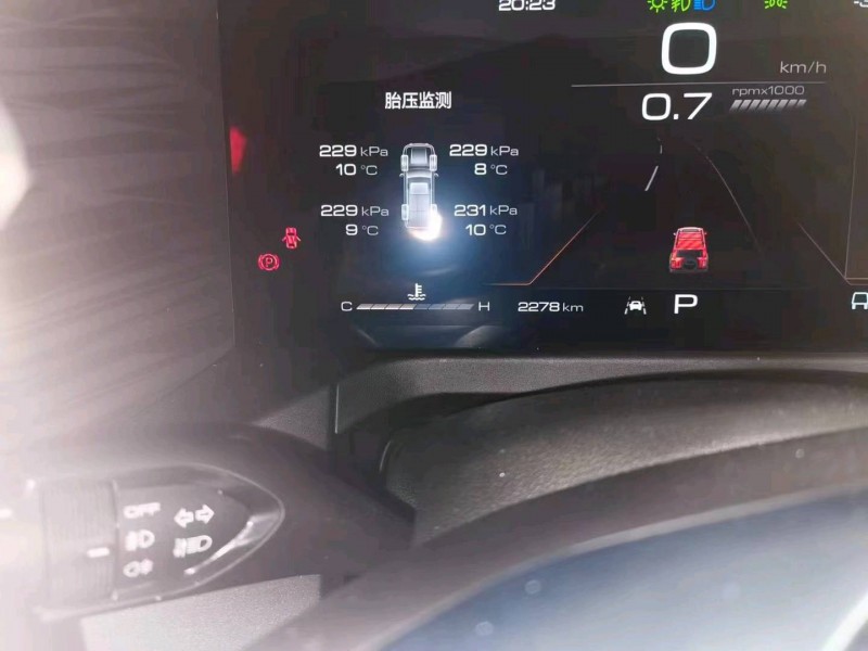 邯郸19年长城汽车坦克3009