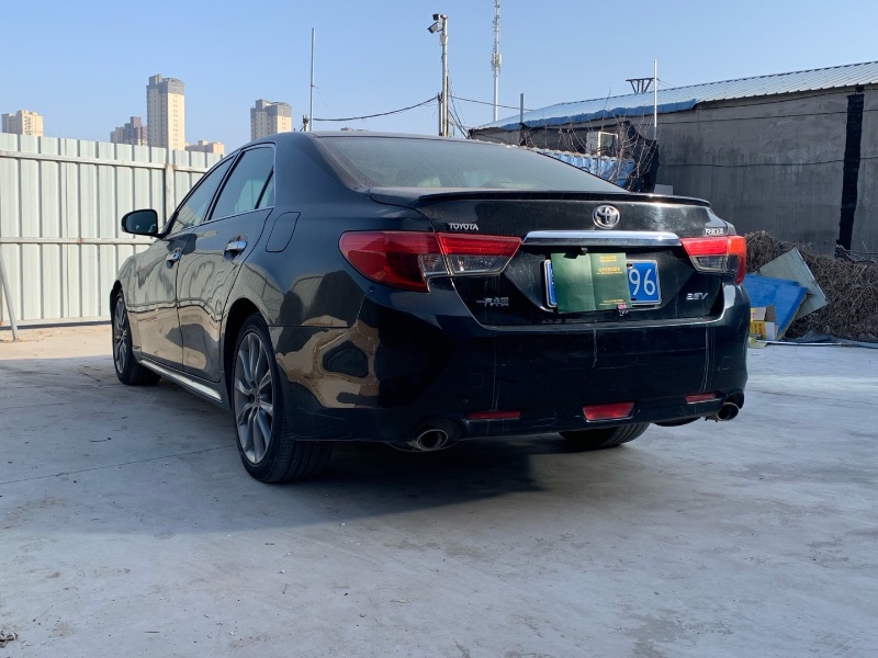 邢台14年丰田锐志4