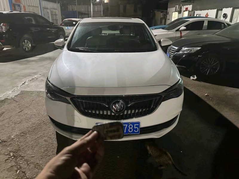 广州20年别克英朗3