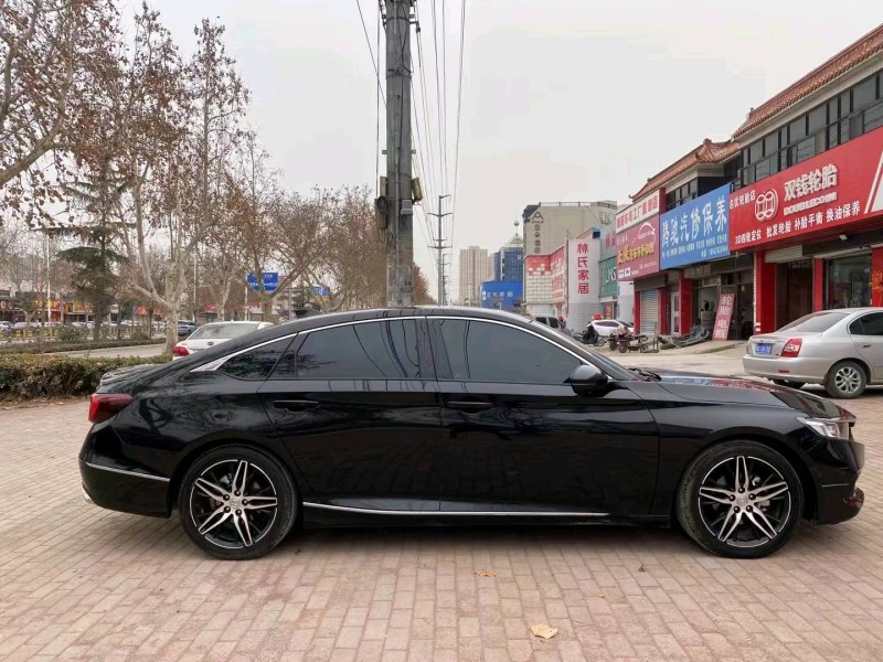 枣庄22年本田雅阁8