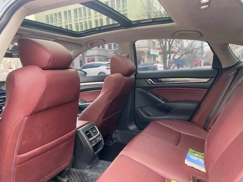 枣庄22年本田雅阁9