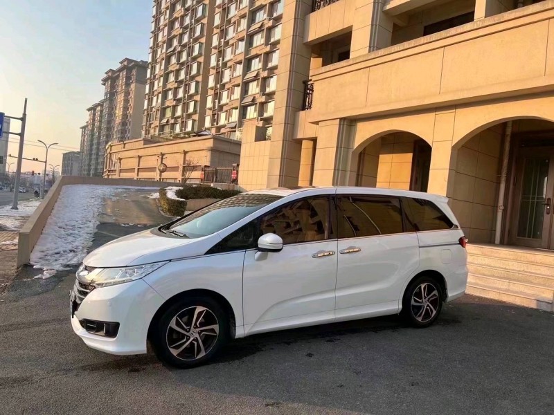 枣庄18年本田奥德赛8