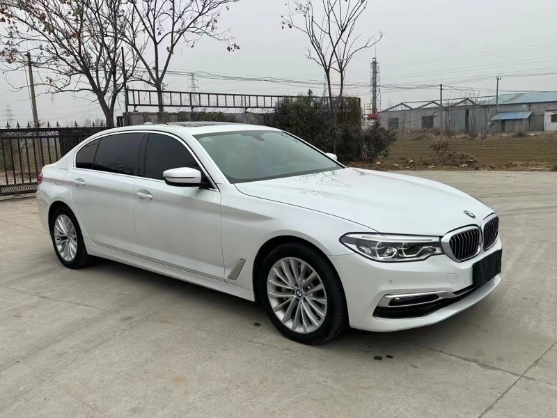 济宁19年宝马5系3