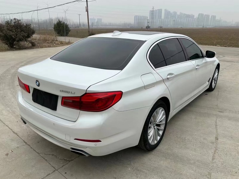济宁19年宝马5系7