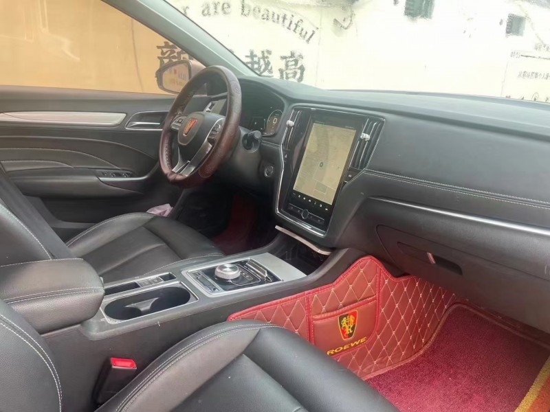 济宁17年荣威ei66