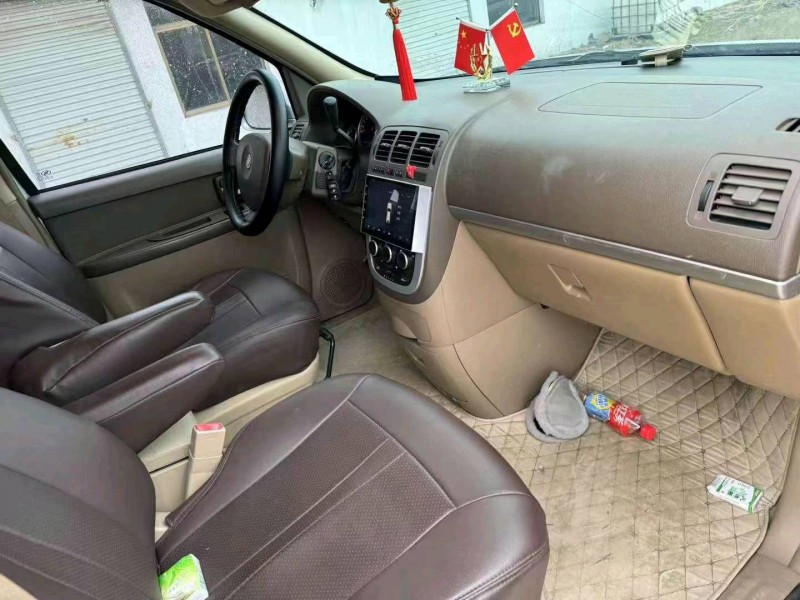 枣庄17年别克GL86