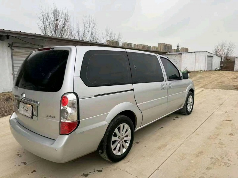 枣庄17年别克GL87