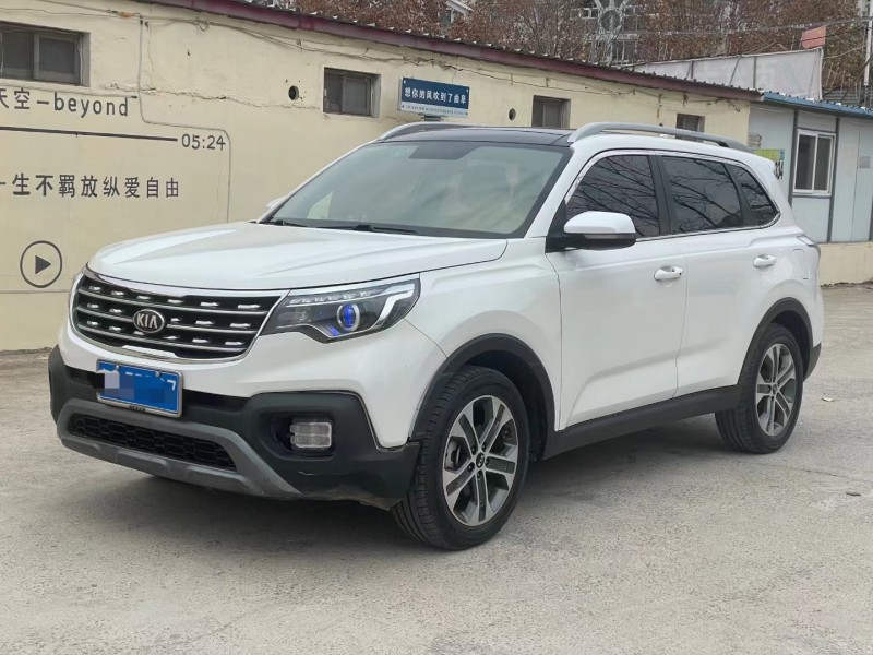 济宁18年起亚智跑3