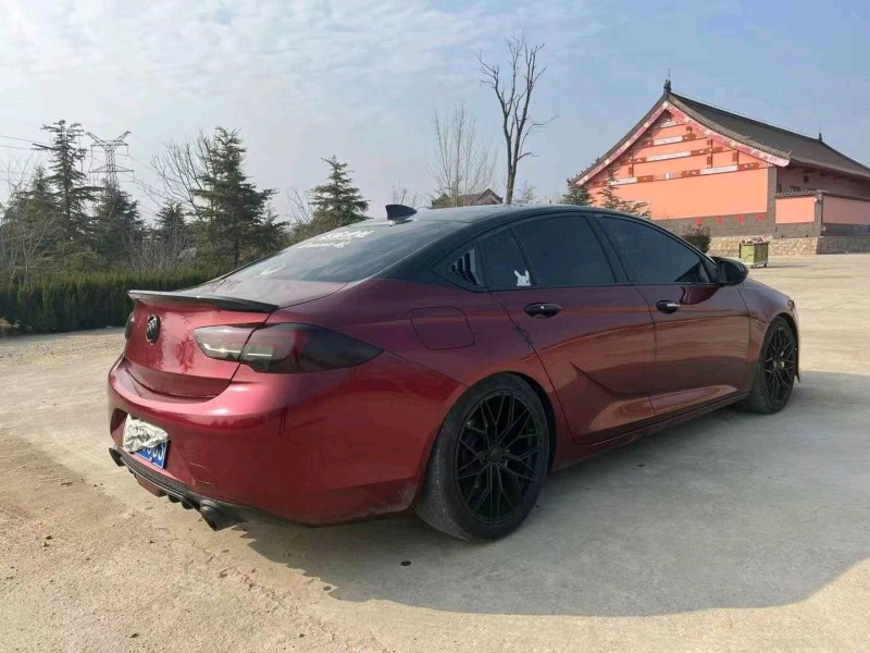 枣庄18年别克君威5