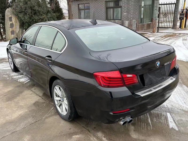 济宁16年宝马5系7