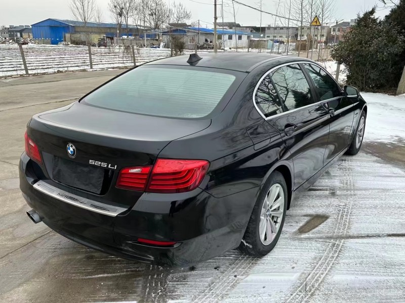 济宁16年宝马5系8