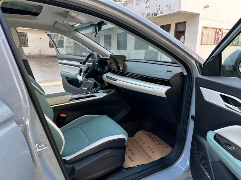 徐州23年吉利帝豪6