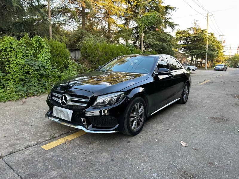 徐州18年奔驰C2