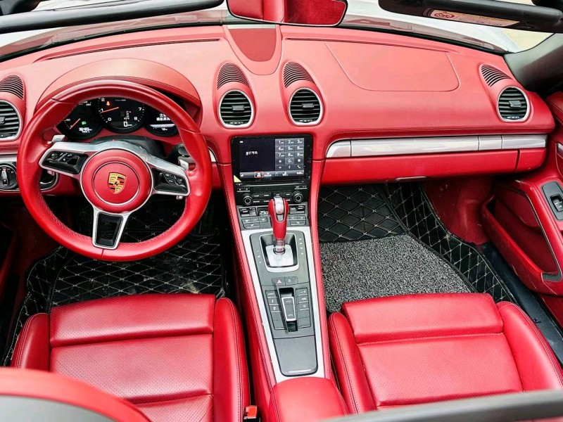 聊城21年保时捷Boxster5