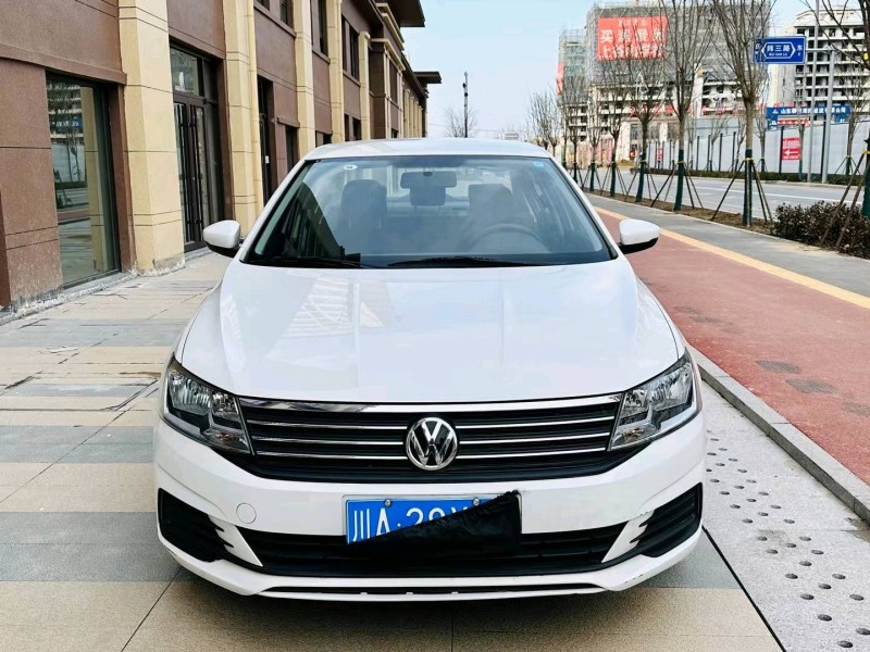 聊城21年大众朗逸1