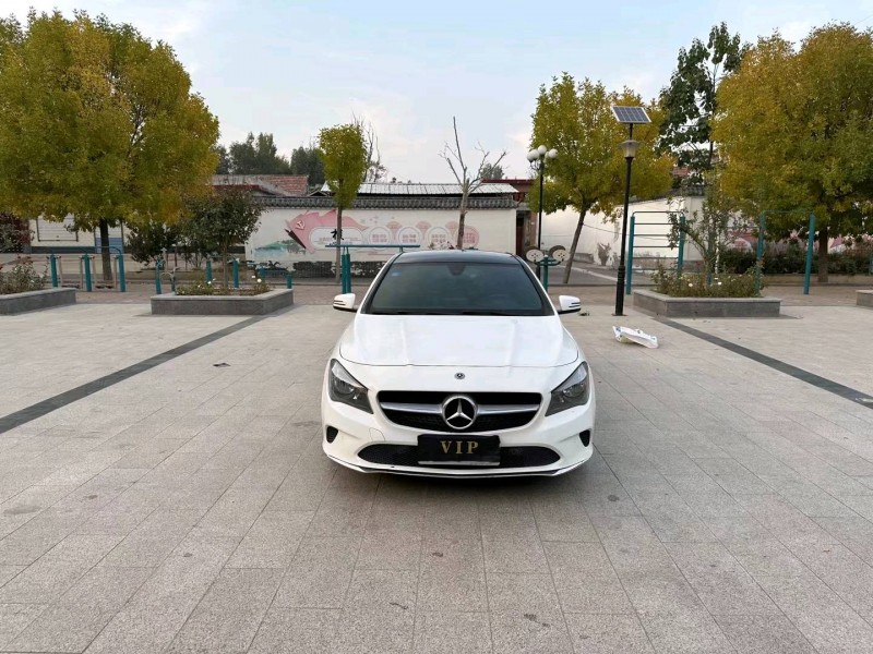 济南18年奔驰CLA1