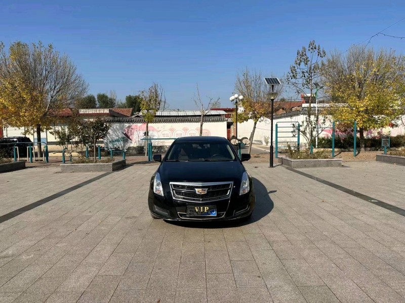 济南16年凯迪拉克XTS1