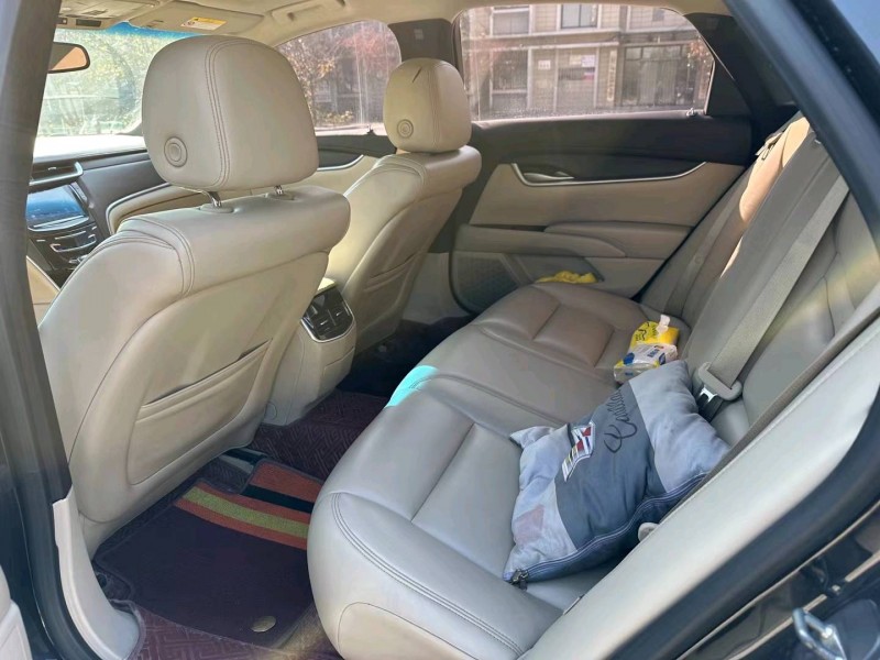 济南16年凯迪拉克XTS8