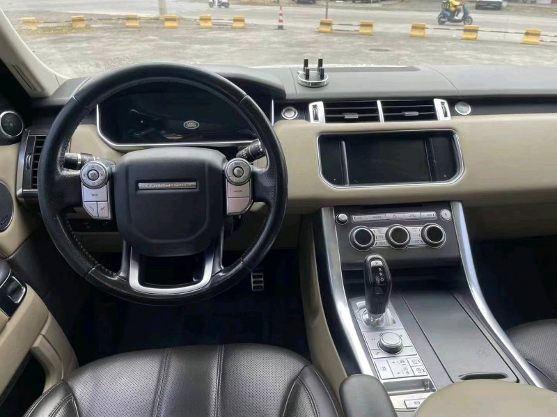 珠海15年路虎揽胜运动8