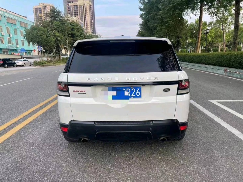 珠海15年路虎揽胜运动9