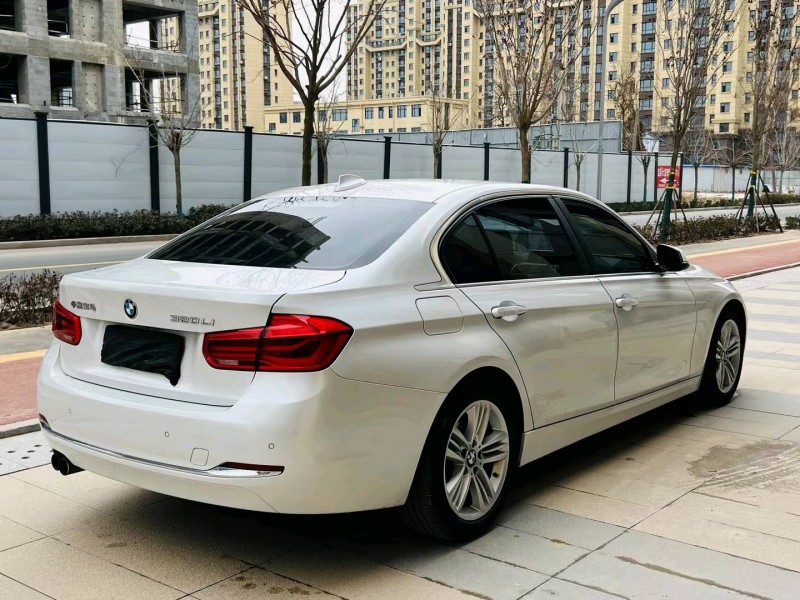 聊城17年宝马3系8