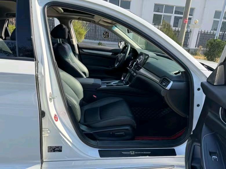 盐城21年本田雅阁9